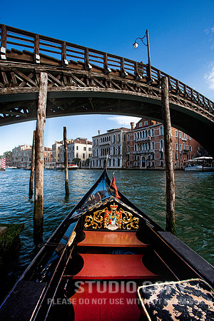 _MG_0119 gondola  bridge v2