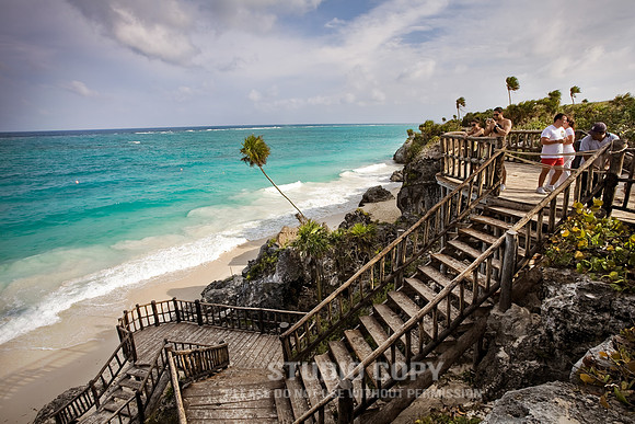 _MG_0325 tulum staircase