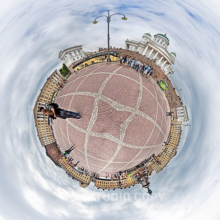 helsinki cathedral Globe Image