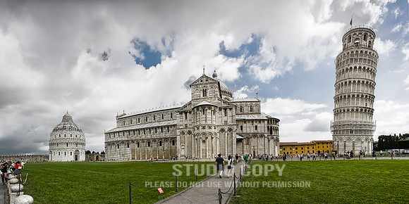 miracle square panorama - pisa