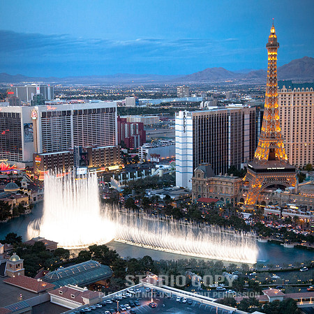 CDR_0325_2011_0066 Bellagio Fountains at Dusk