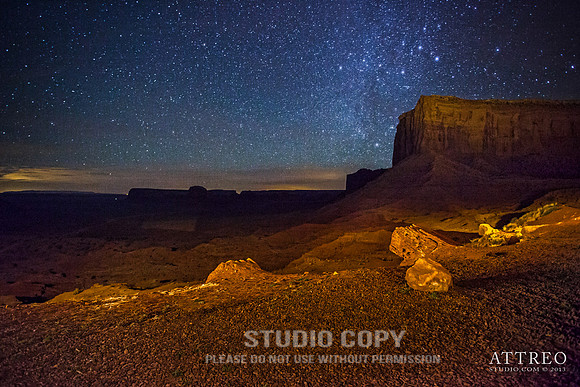CDR_02252014_0589 Monument Valley at night