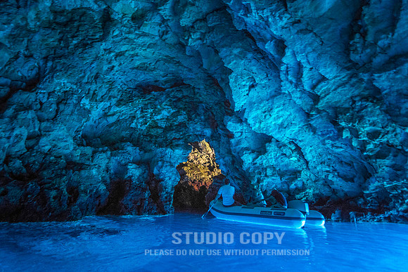 CDR_06102014_0411_Blue Cave