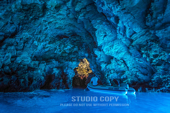 CDR_06102014_0411_Blue Cave