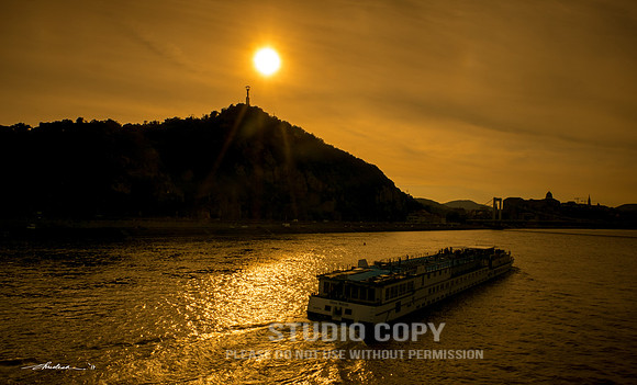 CDR_05182017_1131-danube-sunset-fb