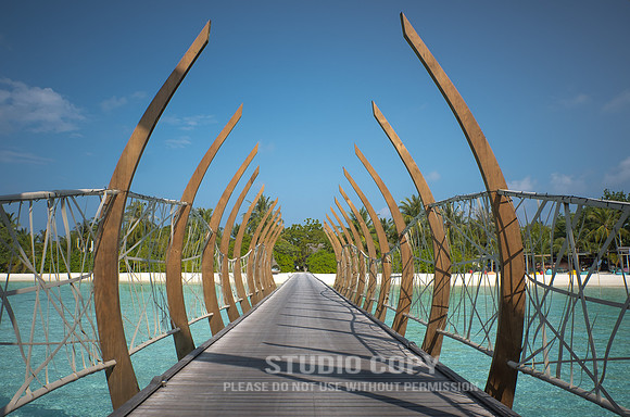 CDR_03272018_fuji_0058_lux_maldives_v2