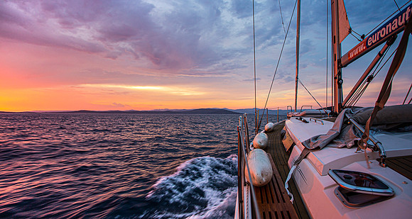 CDR_06112014_0892_croatia_sailing_sunset
